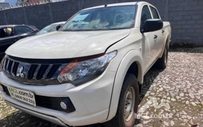 Mitsubishi, l200, triton, oportunidade, leilão, mgl, minas gerais, investimento, sinistrado, localiza
